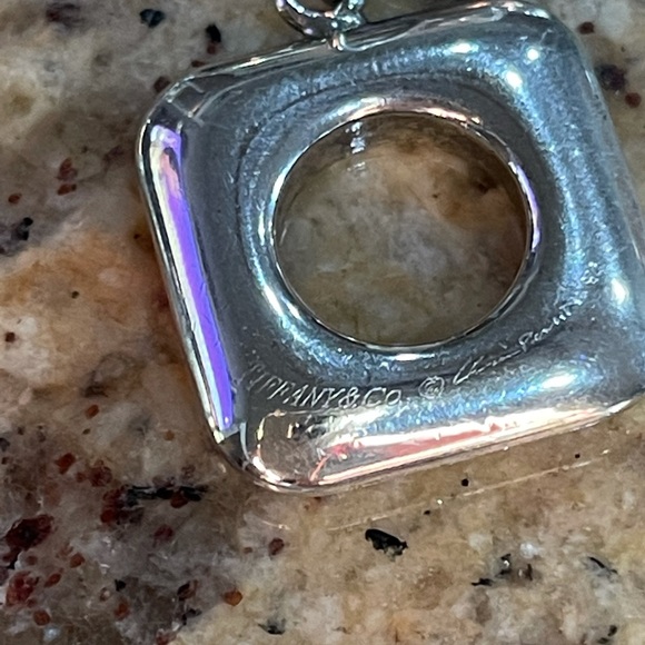 Tiffany & Co Elsa Peretti square cushion necklace - Picture 6 of 6